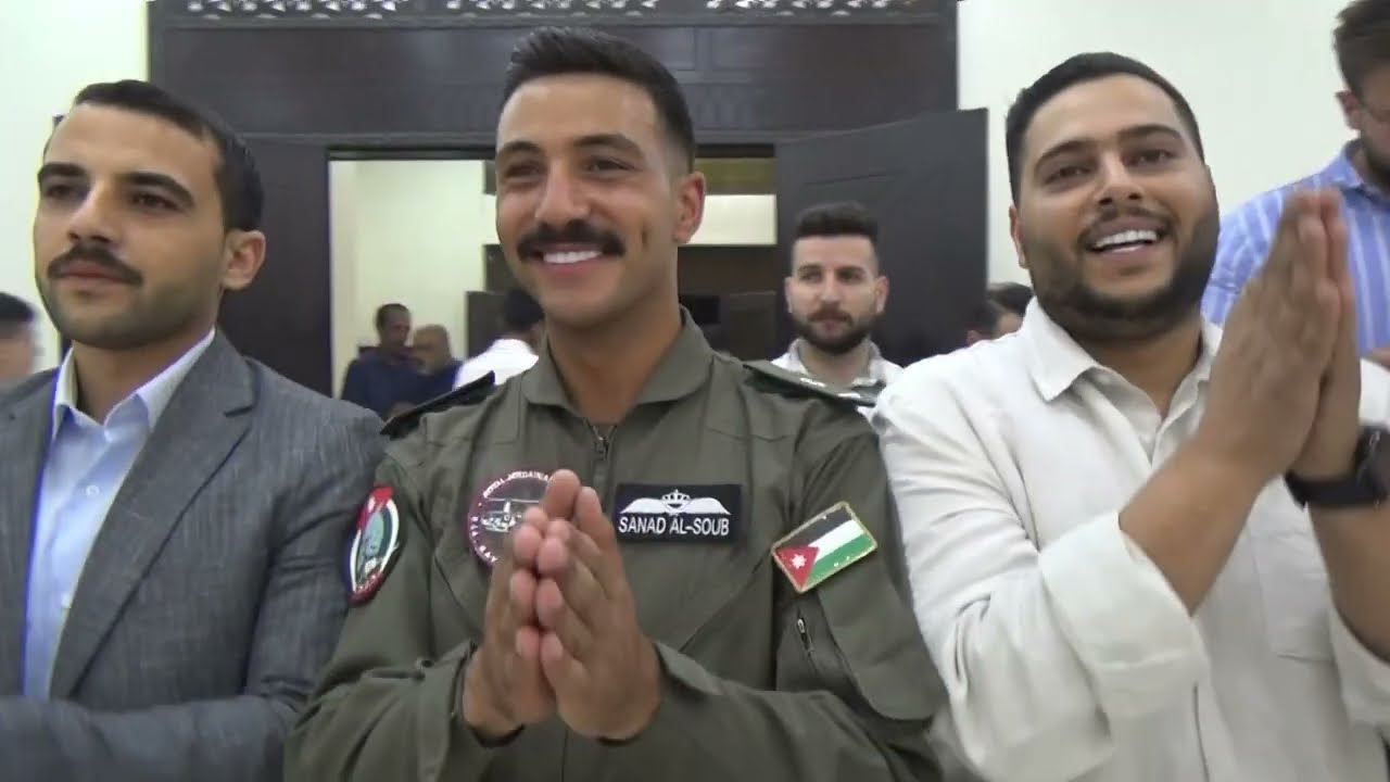 حفل تخرج الملازم الطيار سند الصعوب/ الفنان محمد العبادي