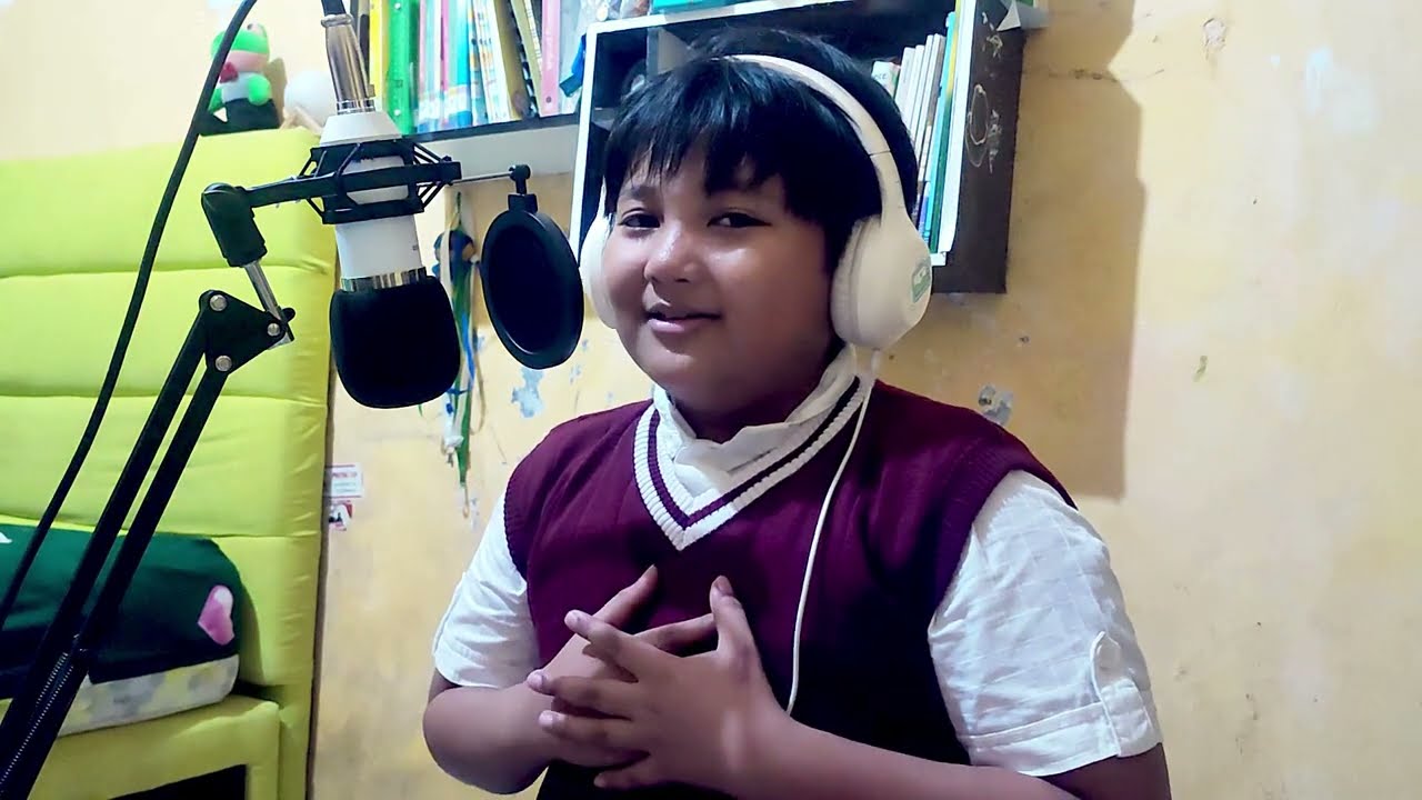 Ku Tak Sendiri - Naomi Olivia ( Cover By Mikail Attar )