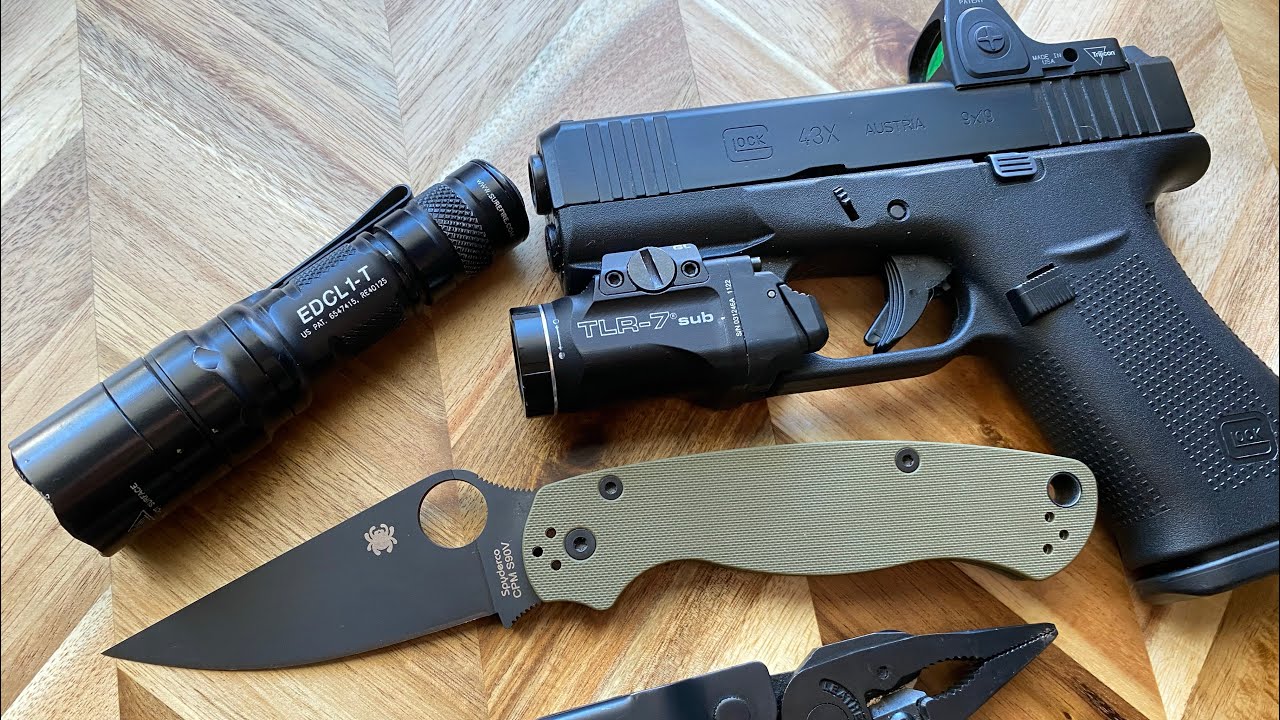 Why the Spyderco Paramilitary 2 (PM2) has had the industry in a choke hold for the last 15 years.
