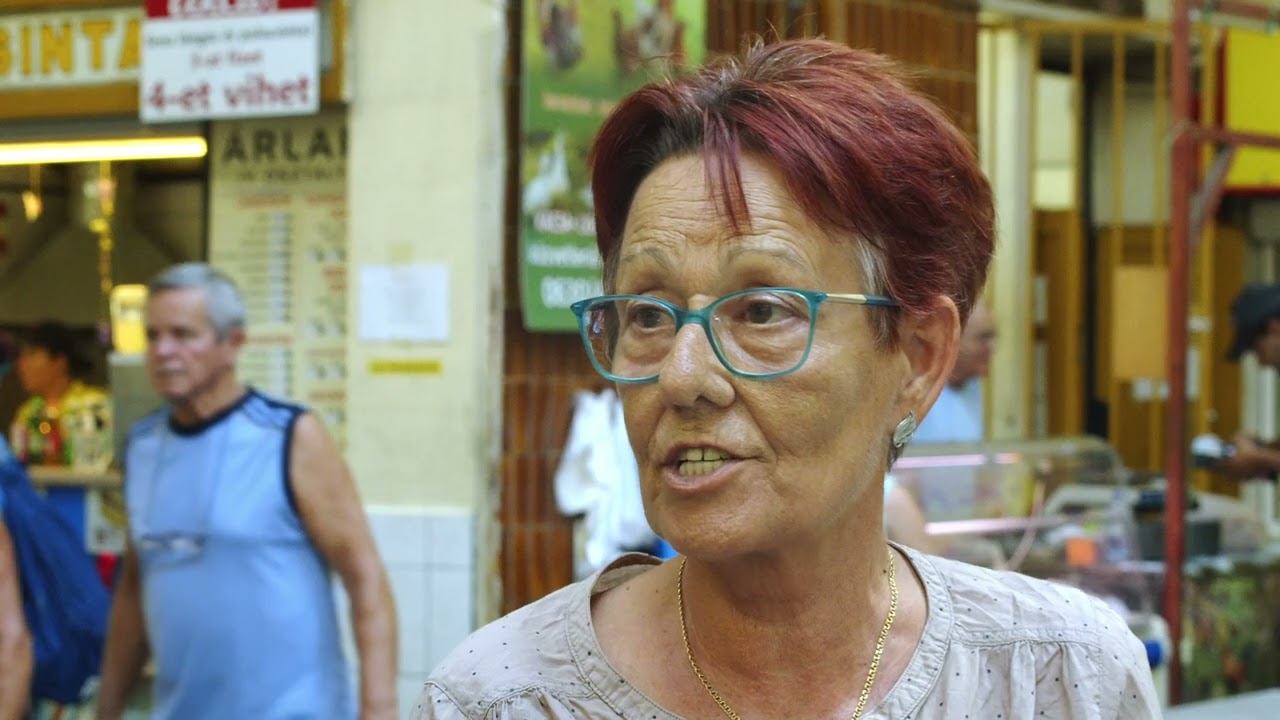 Búcsú a régi pécsi vásárcsarnoktól – több, mint 40 évig működött, de most átadja a helyét az újnak