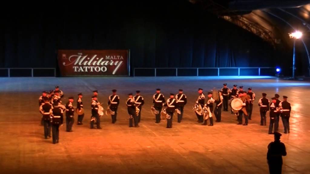 Historisch Tamboerkorps Koninklijke Marechaussee Taptoe Malta 2014