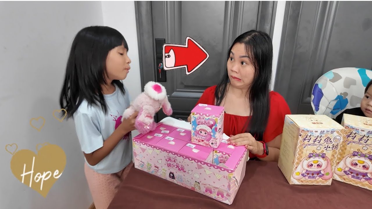 Why ? ❗️ Ma Ma Y is so sad 😞 but Pan Pan Lay is so Happy 😁 (Nommi V8 unboxing vlog part-1) 