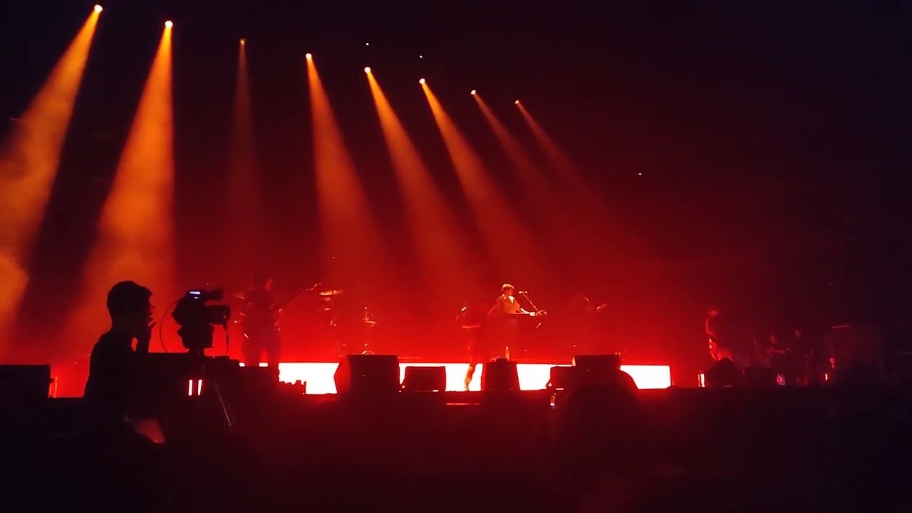 Okupa - WOS (Live - ANTEL ARENA 2023) 05/22