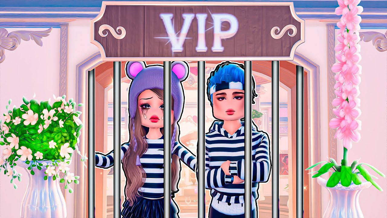 Locked in VALENTINE'S VIP Room With My BROTHER in Dress to Impress.