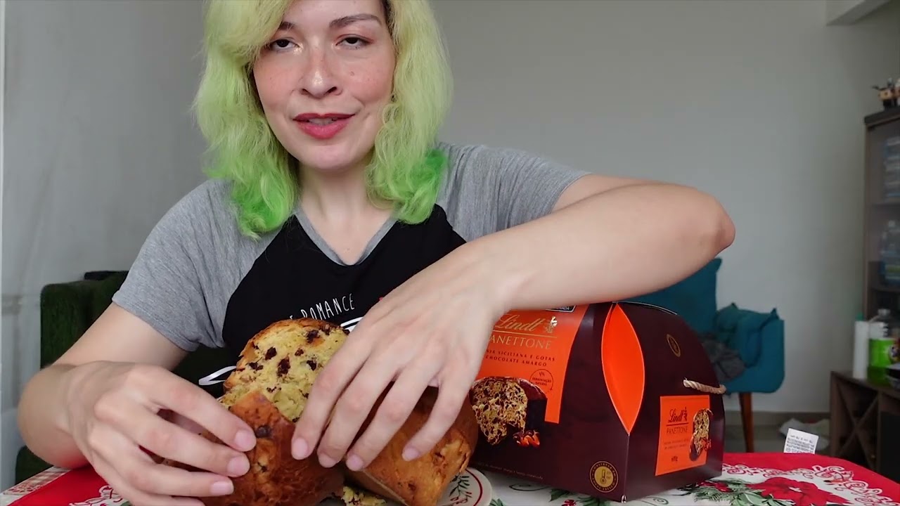 Panetone Lindt Laranja Siciliana e Gotas de Chocolate