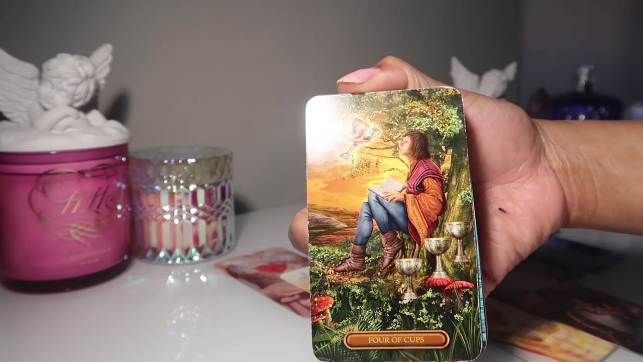 CANCER💗SOMEONE IS TRYING TO FIGURE OUT EVERYTHING THERE IS TO KNOW ABOUT U-BEFORE THEY REVEAL THIS..