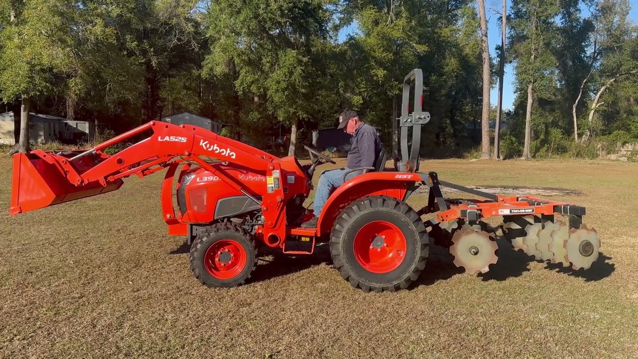 Kubota Tractor Video