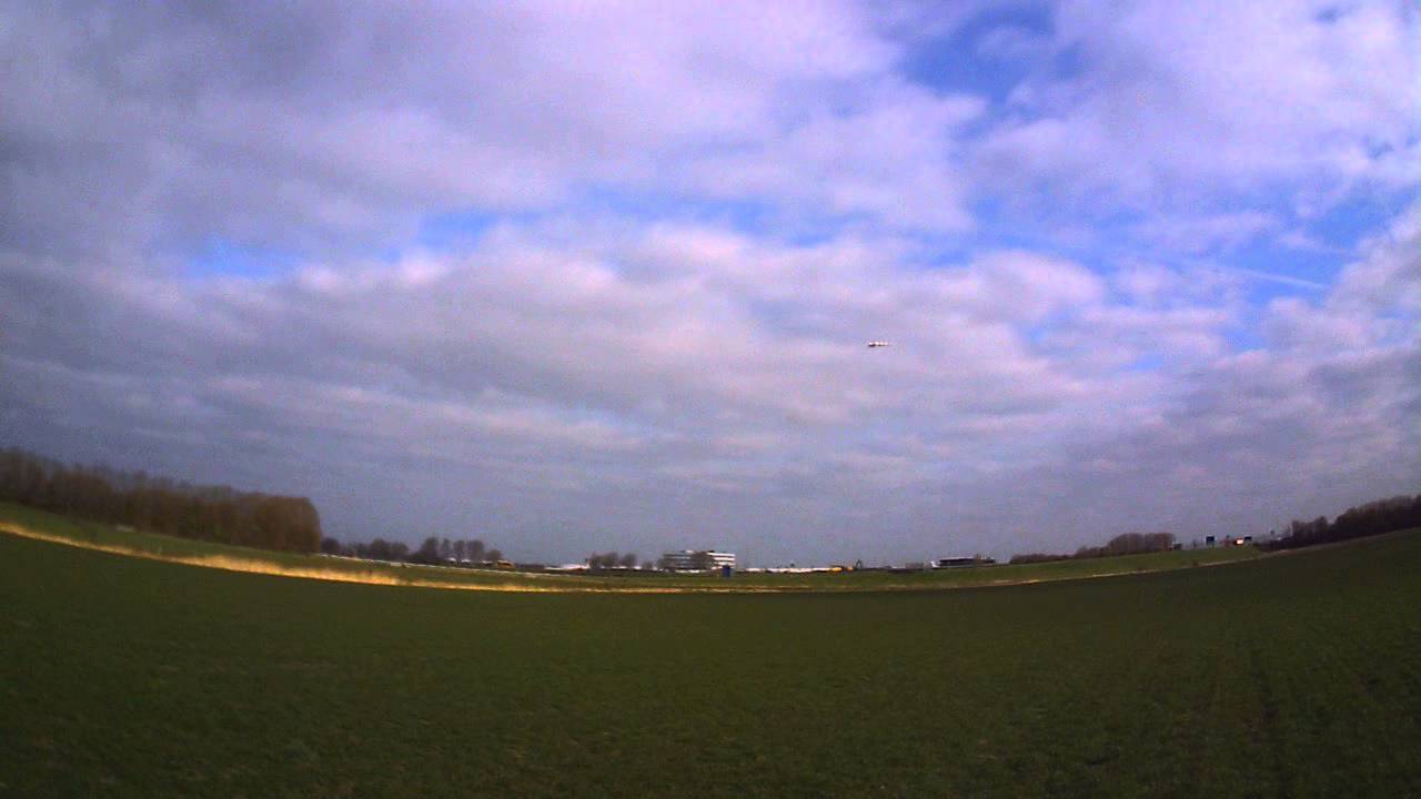 Sonic 64 flying wing