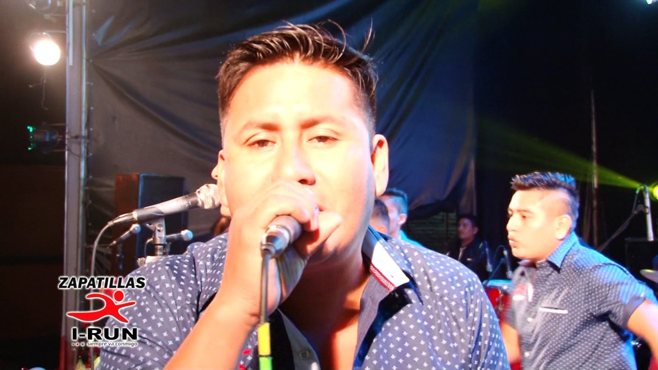 Besito Sensual - Mix Rosas Rojas Concierto en Lima   (Fermin Producciones)