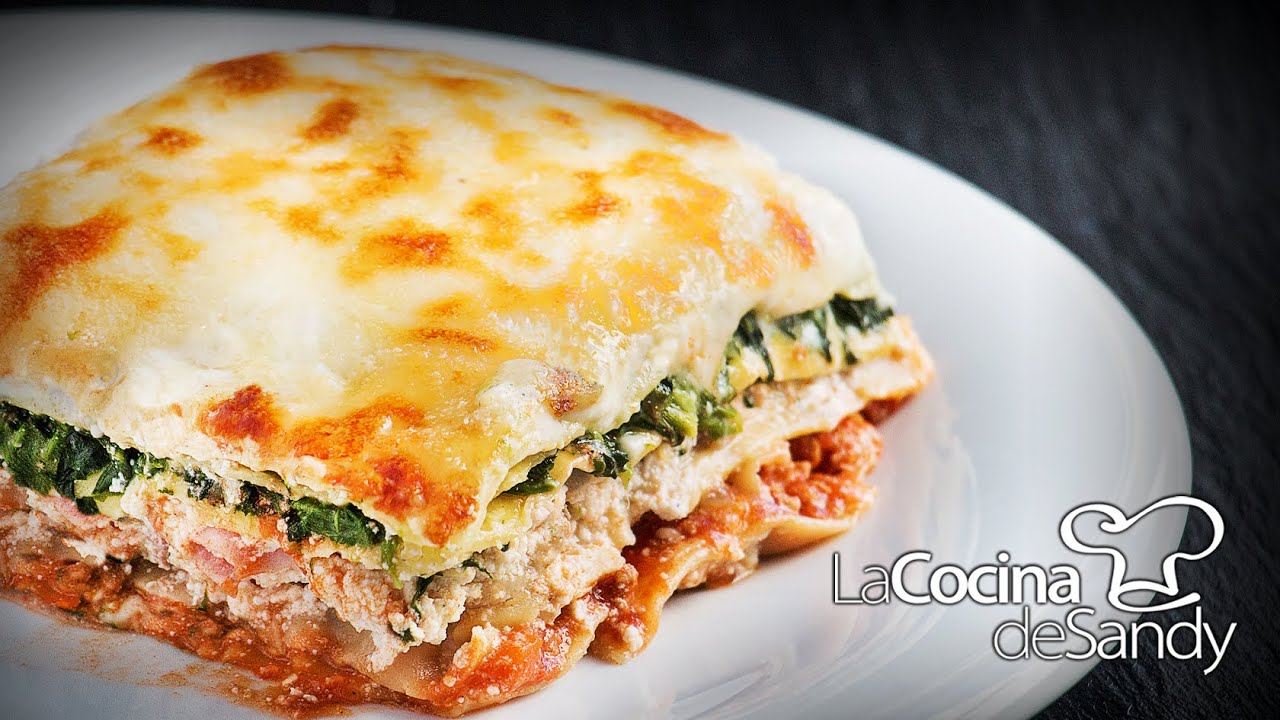 Como hacer lasaña o lasagna casera de ricotta salsa boloñesa espinaca y nuez