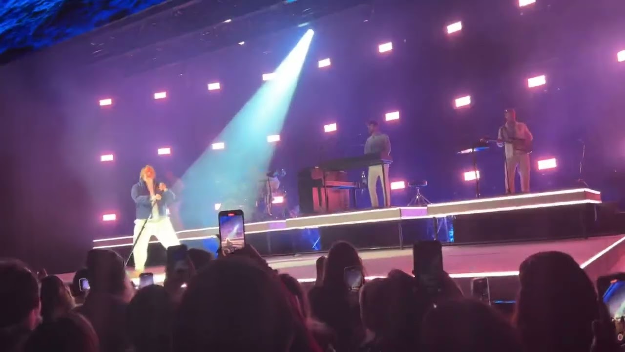 Lewis Capaldi concert opening at The Greek Theatre!