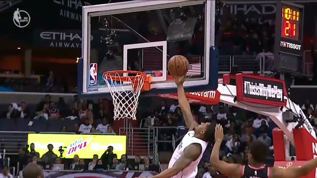 Kyle lowry flagrant 1 foul on Bradley Beal and Beal is not happy about it