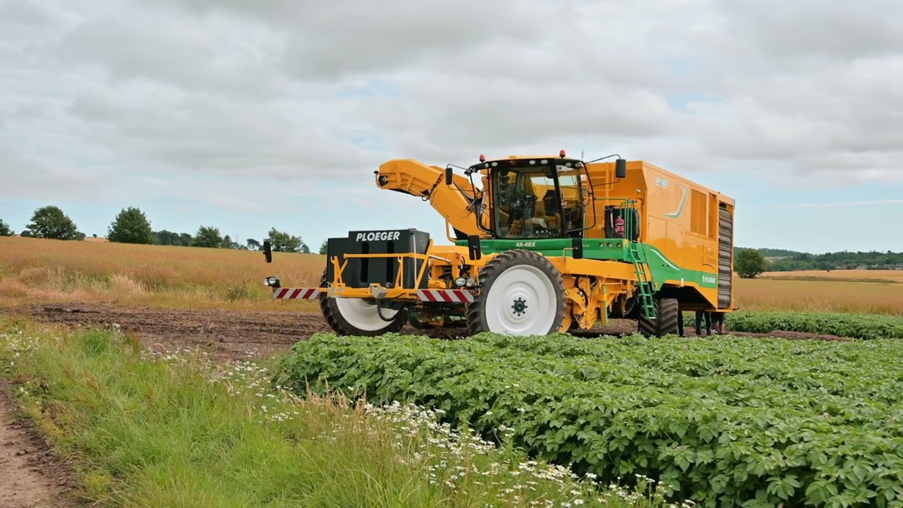 Ploeger / Oxbo AR-4BX. Fairlie Farming Co, Testimonial
