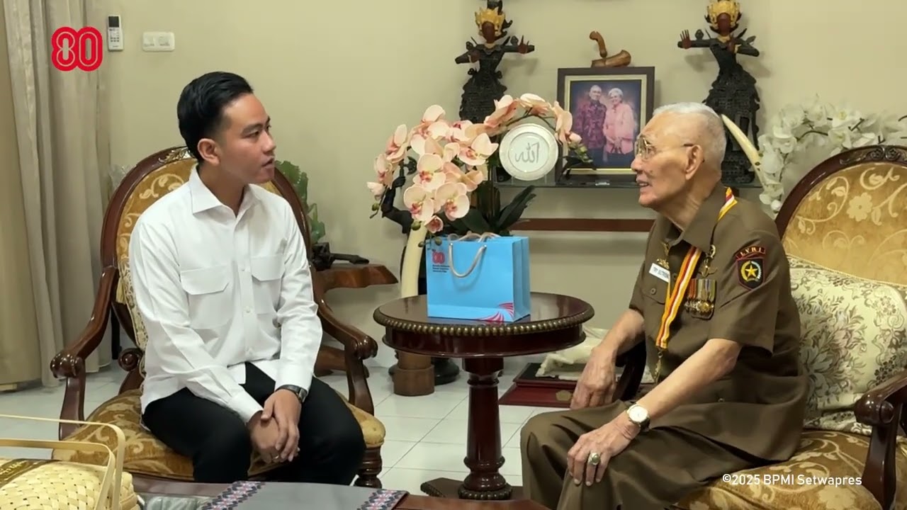 Wapres Gibran Bersilaturahmi ke Kediaman Wapres ke 6 Bapak Try Sutrisno