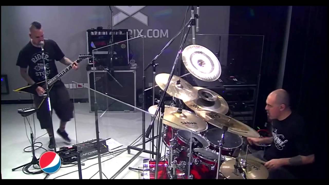 04 - A.N.I.M.A.L. - Aura (Estudio L.A. Spinetta - Vorterix TMN 2015)