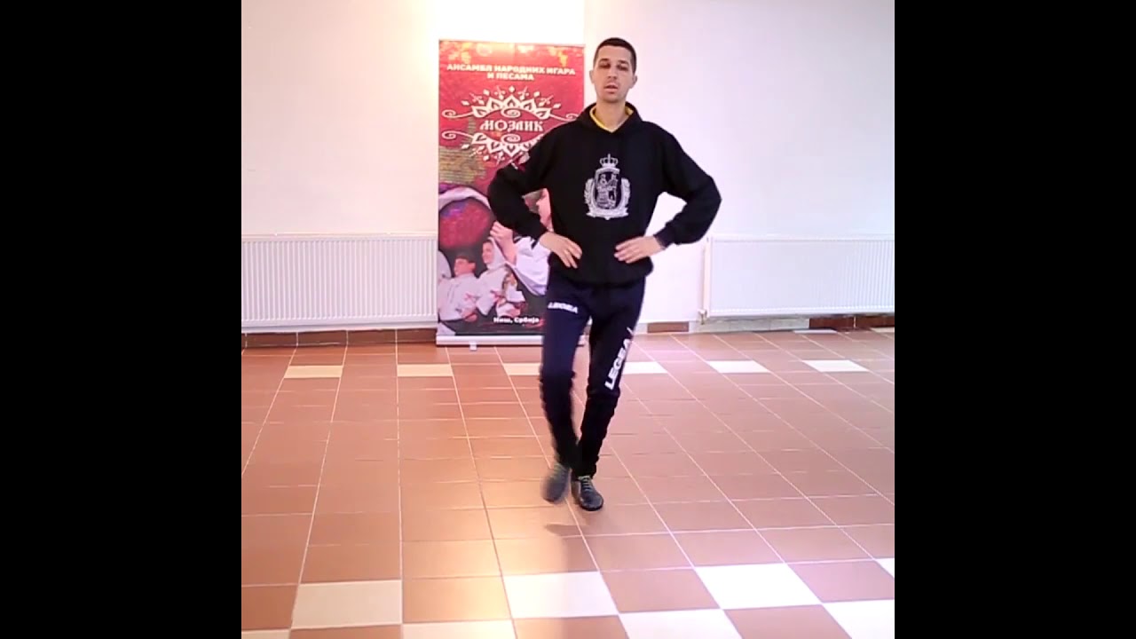 Igrom protiv Korone