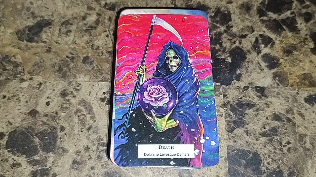 Unboxing some decks! 78 Tarot Magical Mini and the Fool's Items Oracle!