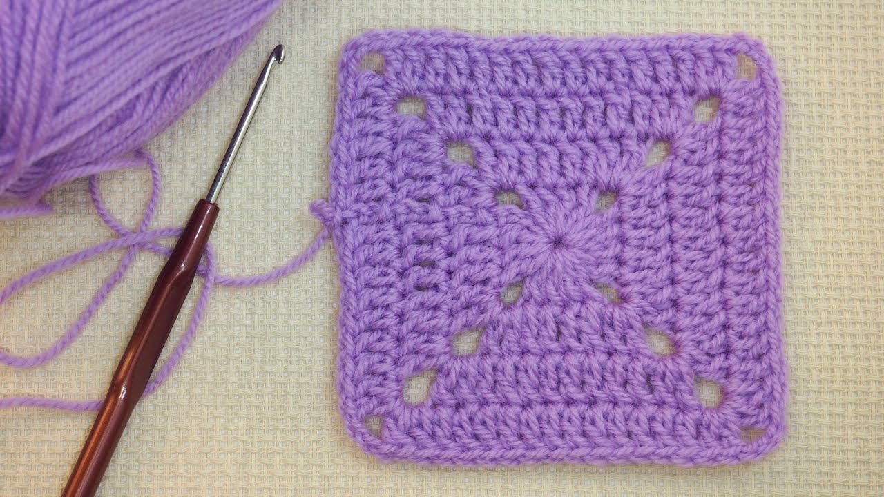 Бабушкин квадрат крючком.Начинающим/ How to Crochet a Granny Square | Absolute Beginners  Урок 32