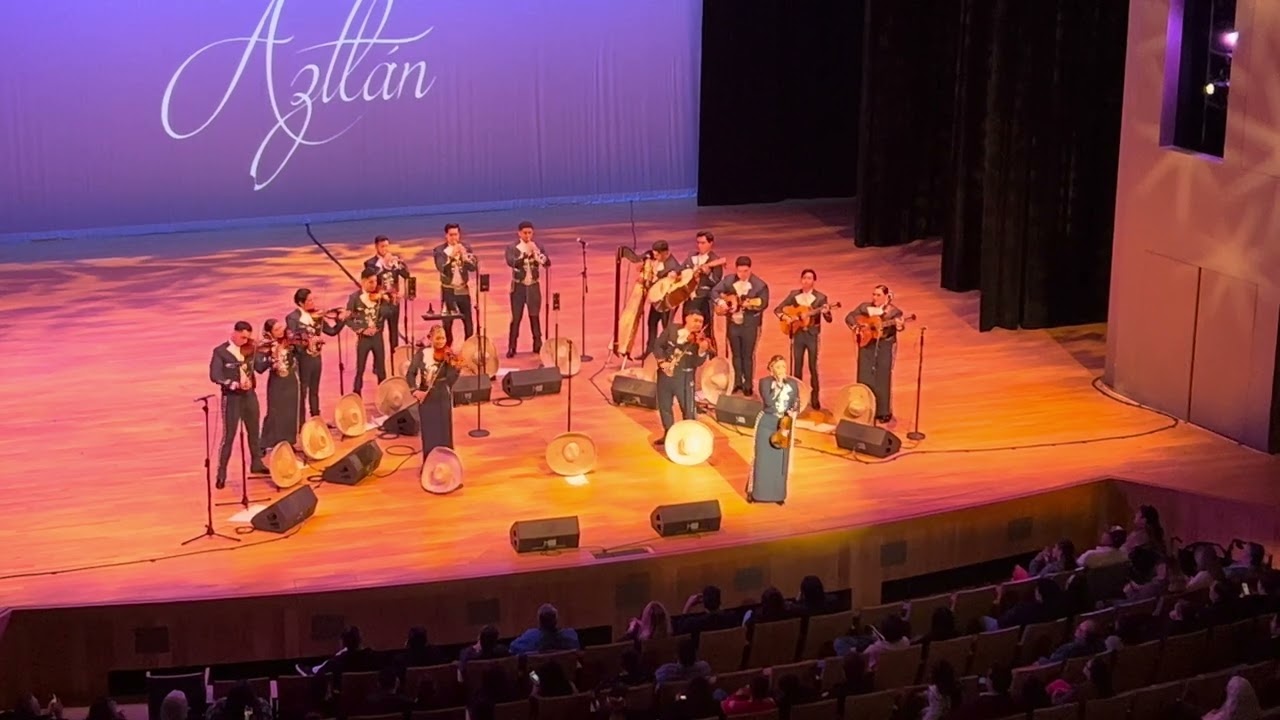 Mariachi Aztlan 2023 - Caballo Viejo