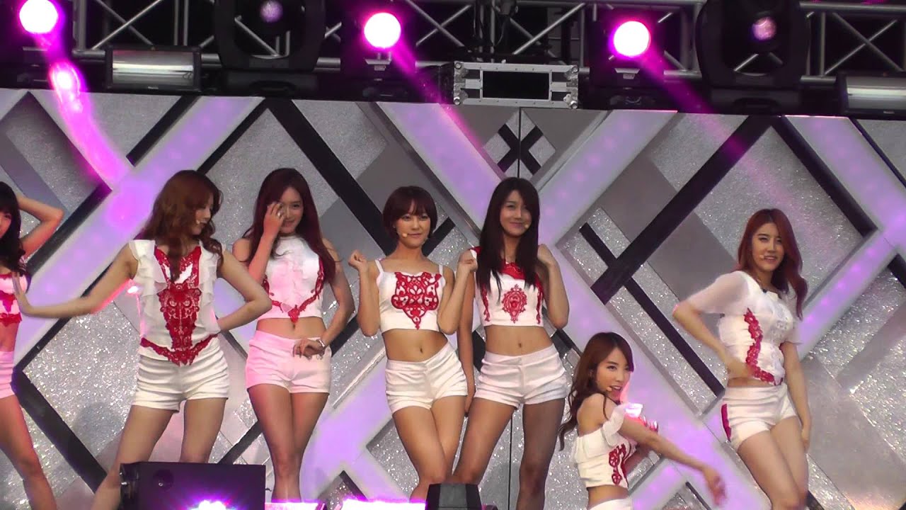 130511 Dream Concert Rainbow Tell Me Tell Me