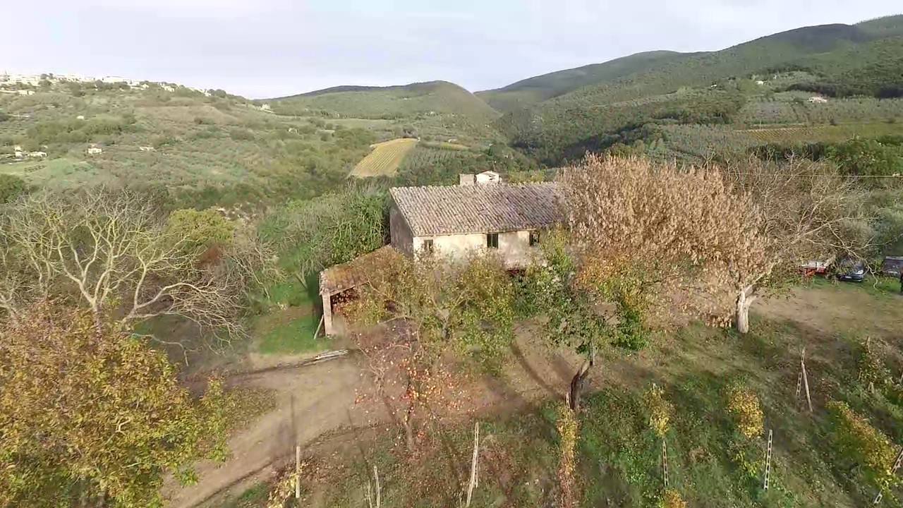 Casale In Umbria - La fattoria del nonno
