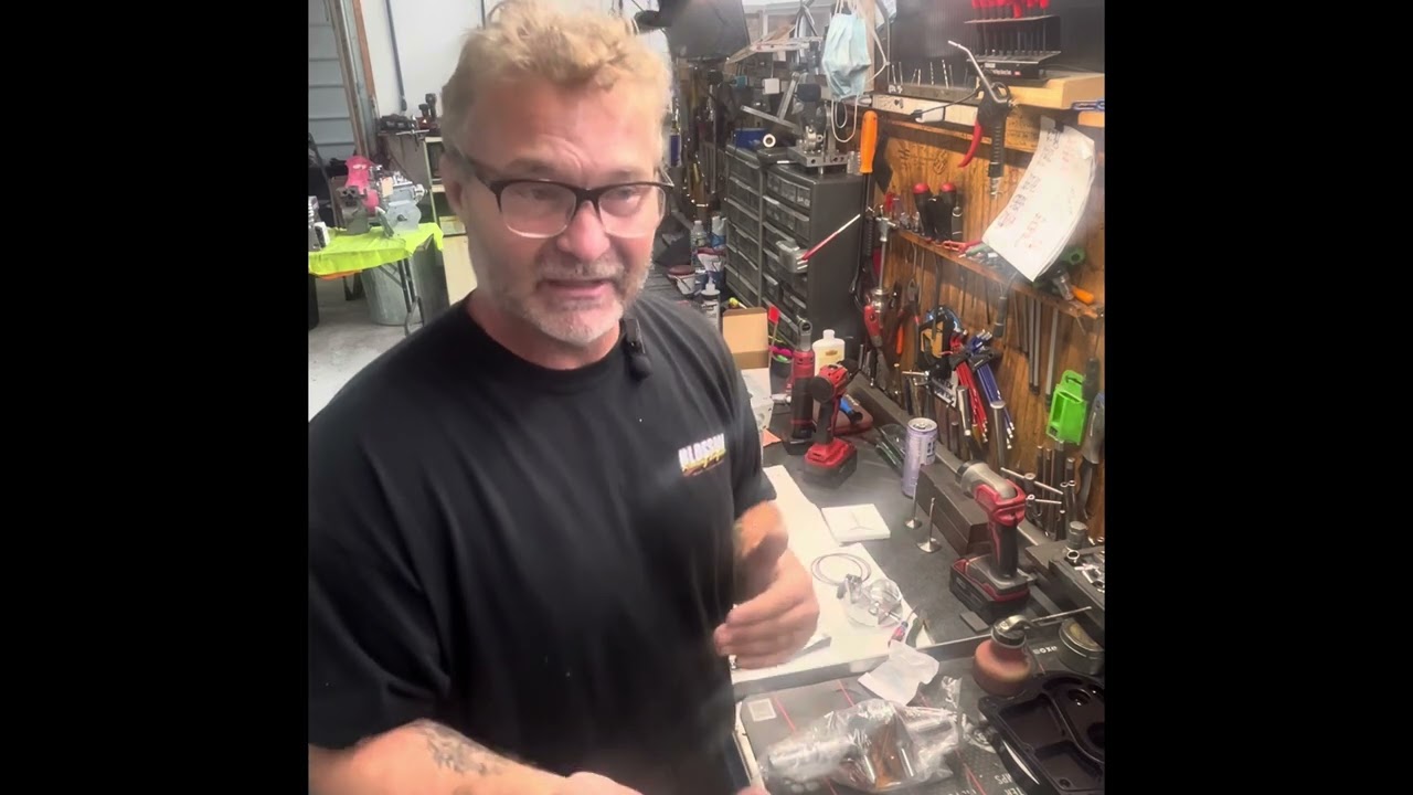 Setting piston ring end gap in a Junior dragster engine, jr dragster, blossom racing, Wiseco piston