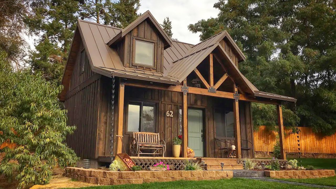 Amazing Beautiful The Potter's Retreat Tiny House with 2 Queen Beds | Lovely Tiny House