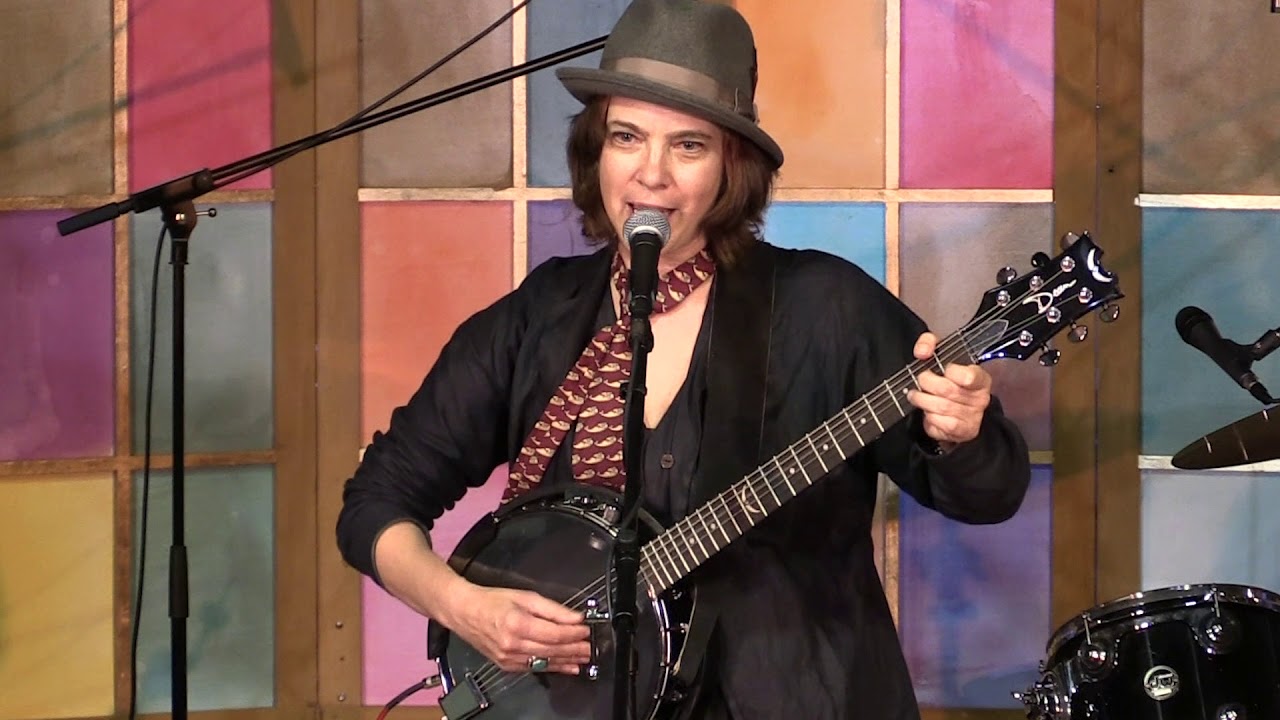 Vicki Kristina Barcelona performs 