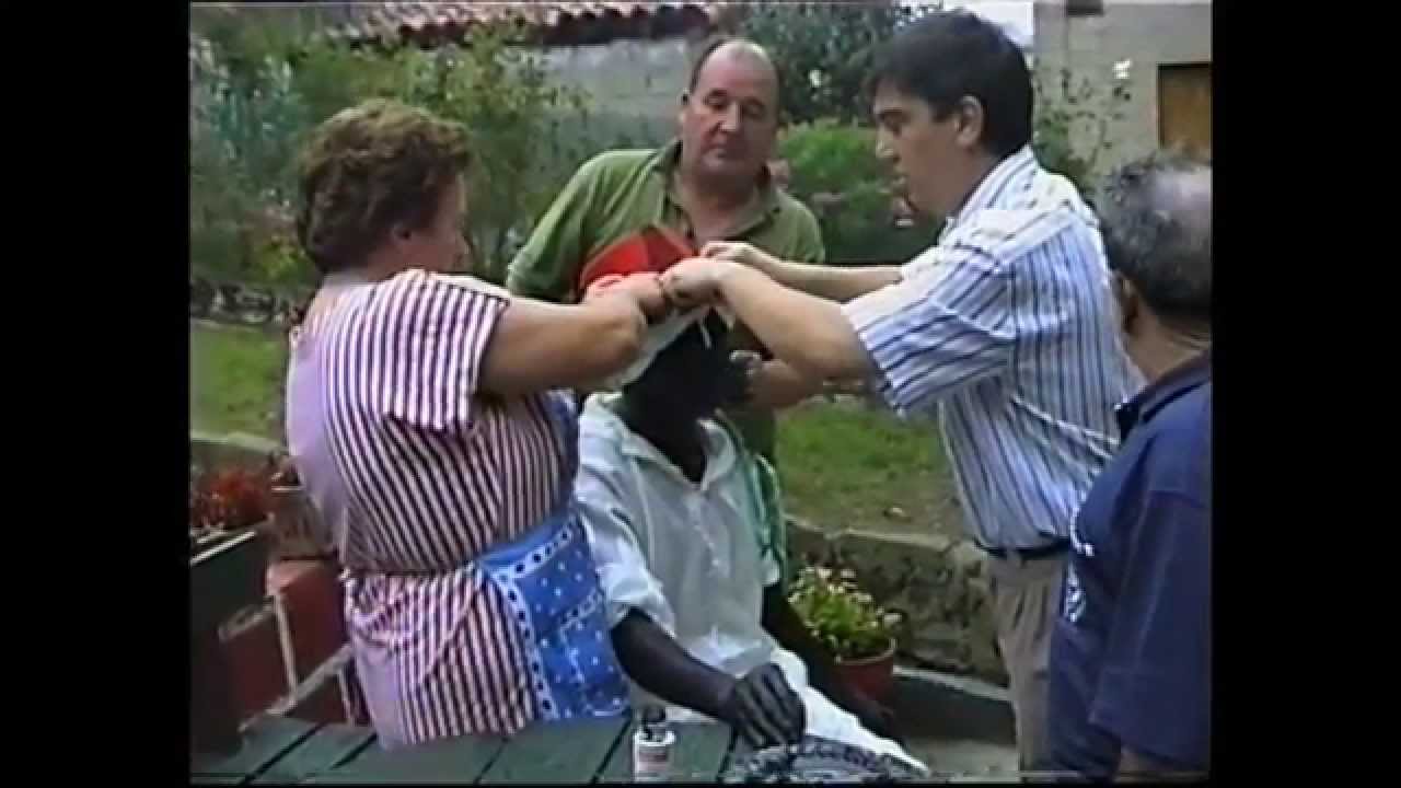 Antzuolako alardea. 1990. Prestaketak.
