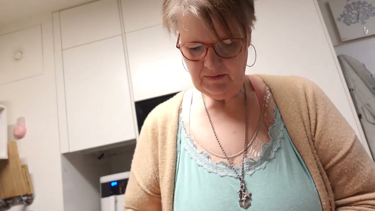 WALNÜSSE MEHL LAVENDEL ZITRONE SALZ #vlog #alltag #backen  #dailyvlog #rezept #ottolenghi #kuchen