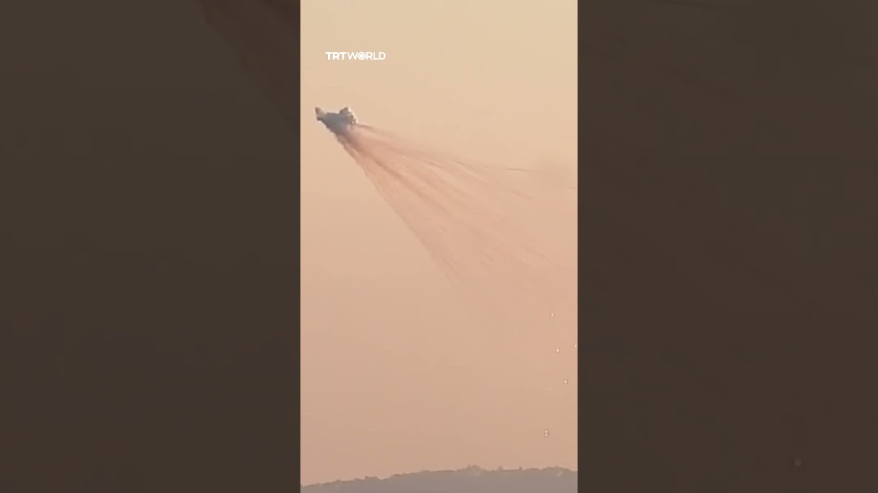 Israeli shelling hits southern Lebanon with phosphorus munitions