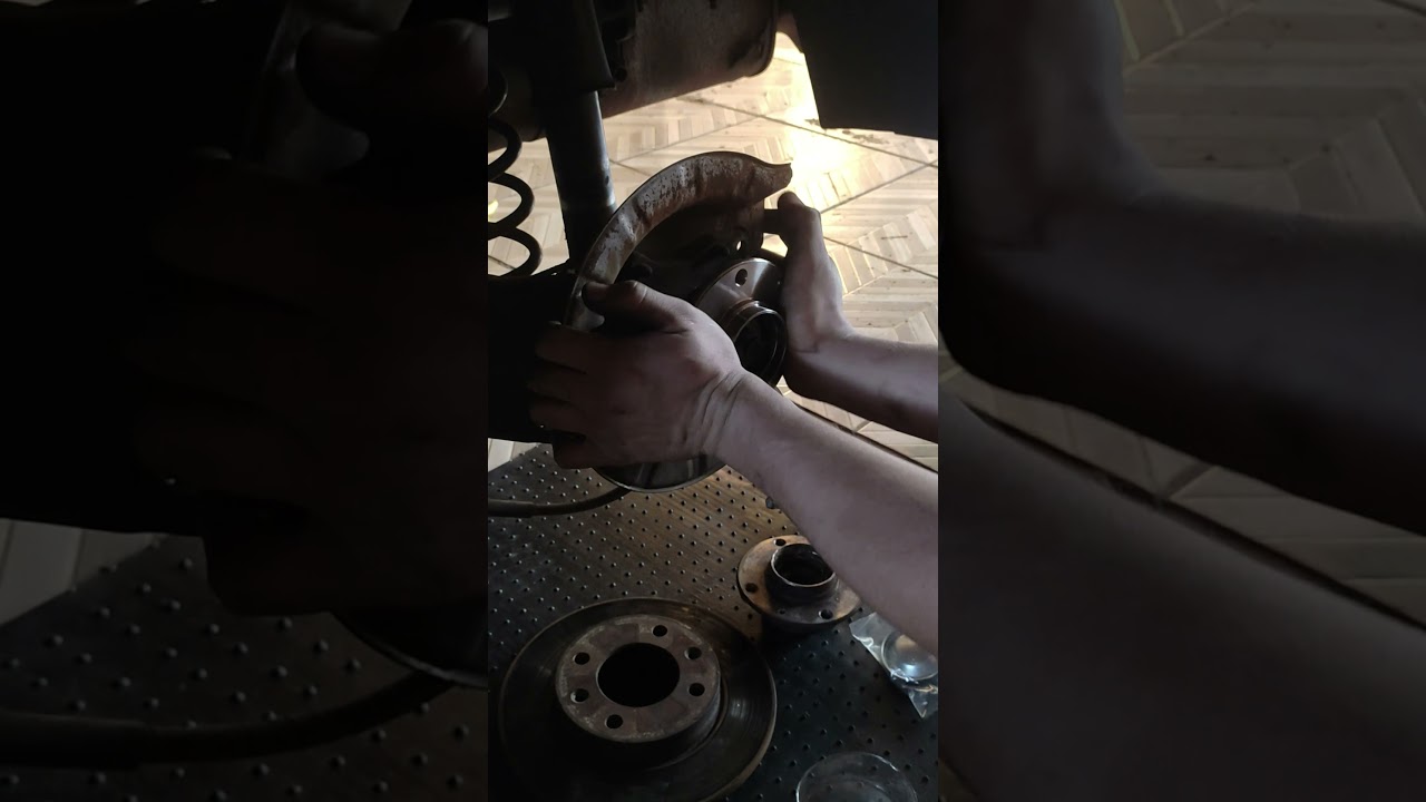 troca do Rolamento Traseiro Peugeot 307