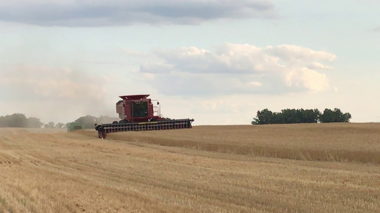 2388 case combine vs. 9600 john deere
