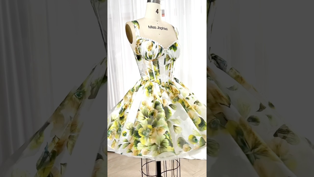 Making a corset floral print organza mini dress #diydress #promdress #fashion #sewing #wedding