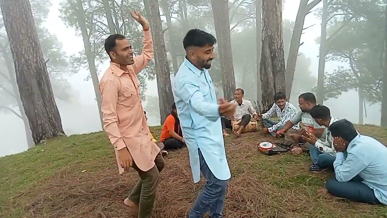 Raj Kumar Dogri Artist sports karna G 🙏♥️ Dance By Ajeet Singh and Ganesh 