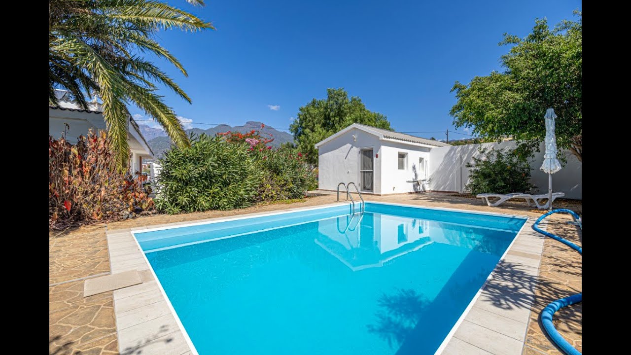 1495 Los Llanos , La Laguna, Haus mit Gästehaus und Pool, Top Zustand 640.000€