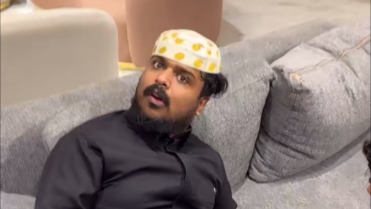 اهو انصدم انه نجم 🤣
