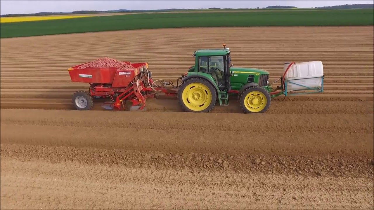 plantation de pomme de terre en Haute-Normandie [DJI]