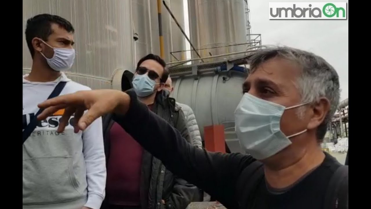 Treofan Terni: &laquo;Svuotato questo silos, non resta pi&ugrave; niente. Nessuno sta facendo nulla&raquo;