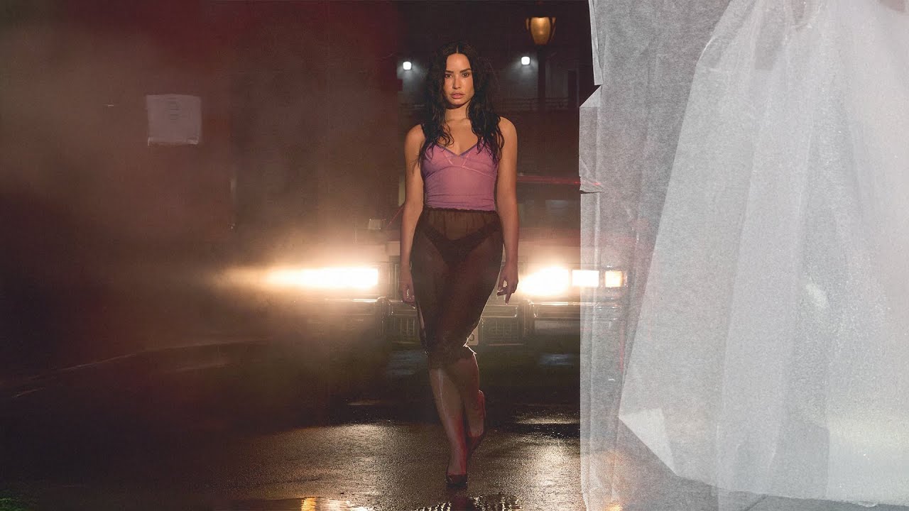 Demi Lovato - Here All Night (Instrumental)