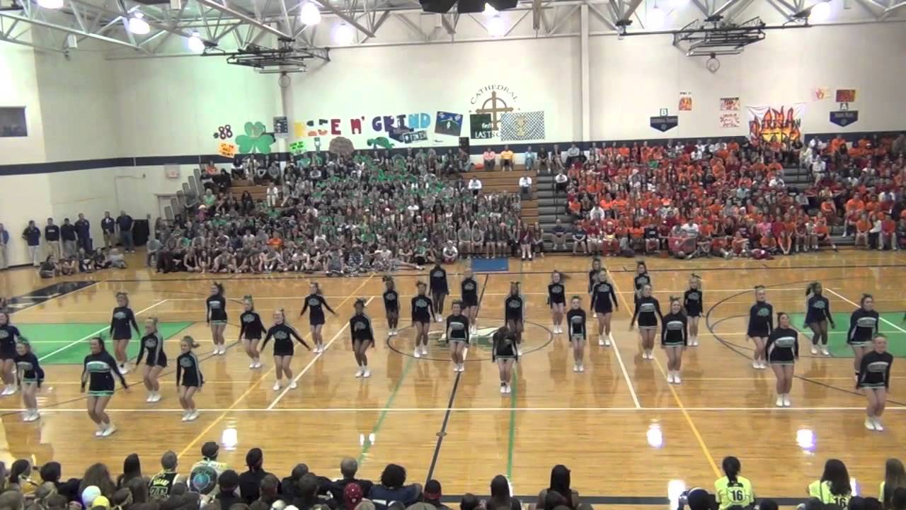 CHS Cheerleaders Homecoming 2013