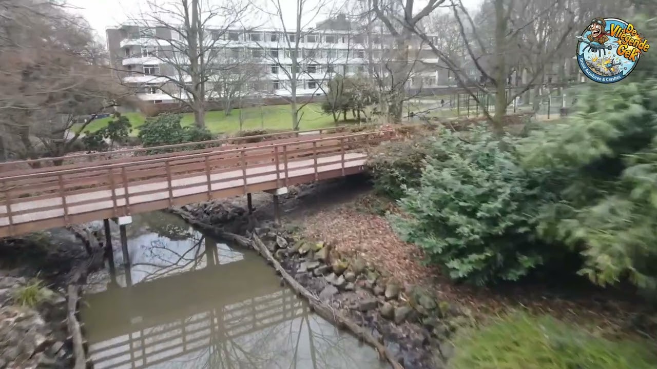 Scheren over het water! Onder de brug door in Vijverpark Brunssum 🚁