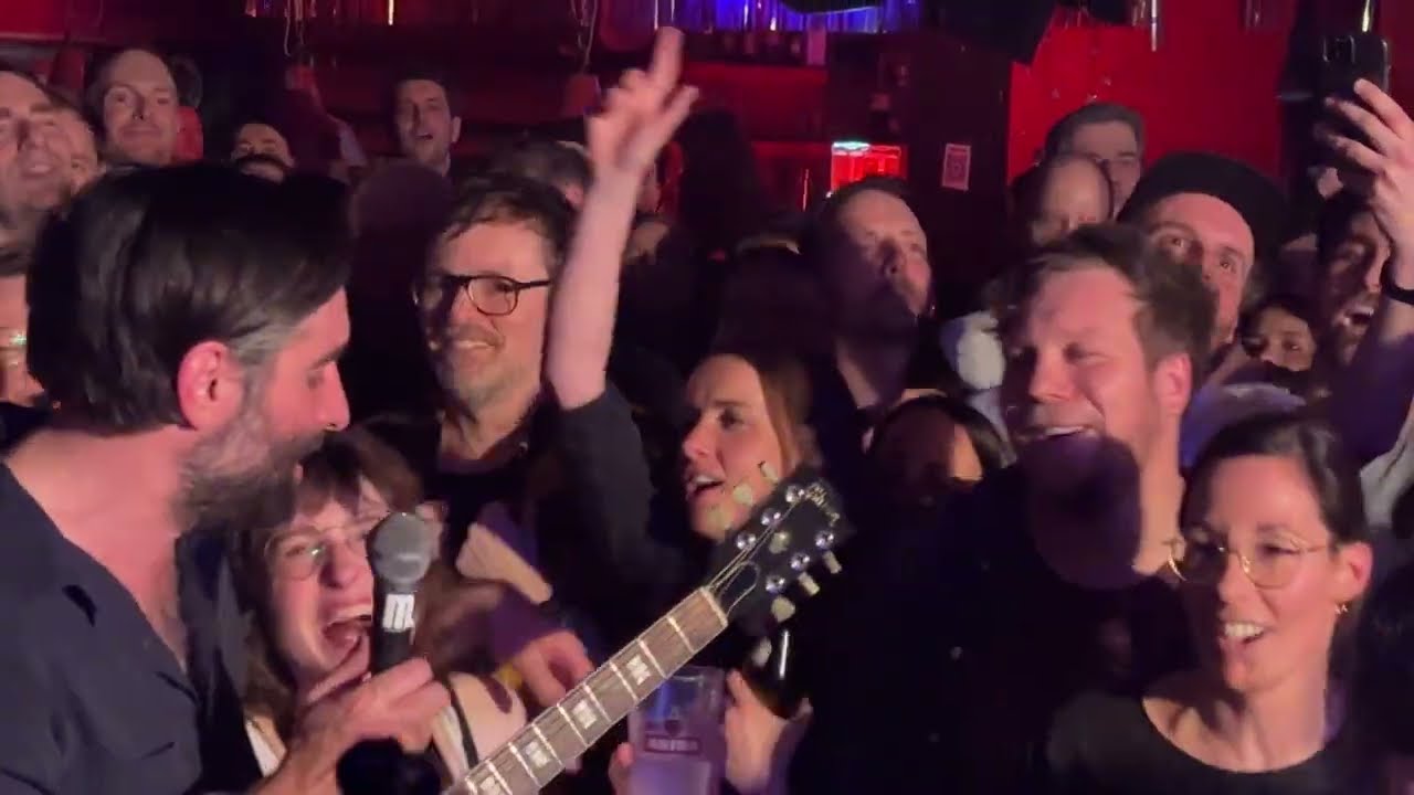 Shout Out Louds - Impossible - Live @ Molotow, Hamburg - 04/2024
