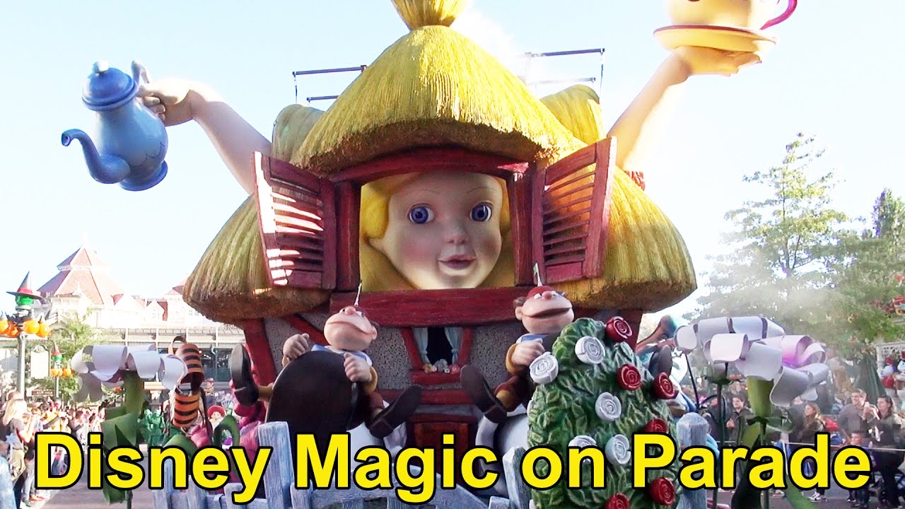 Disney Magic on Parade at Disneyland Paris 2016, La Magie Disney en Parade w/Mickey, Minnie, Tink+