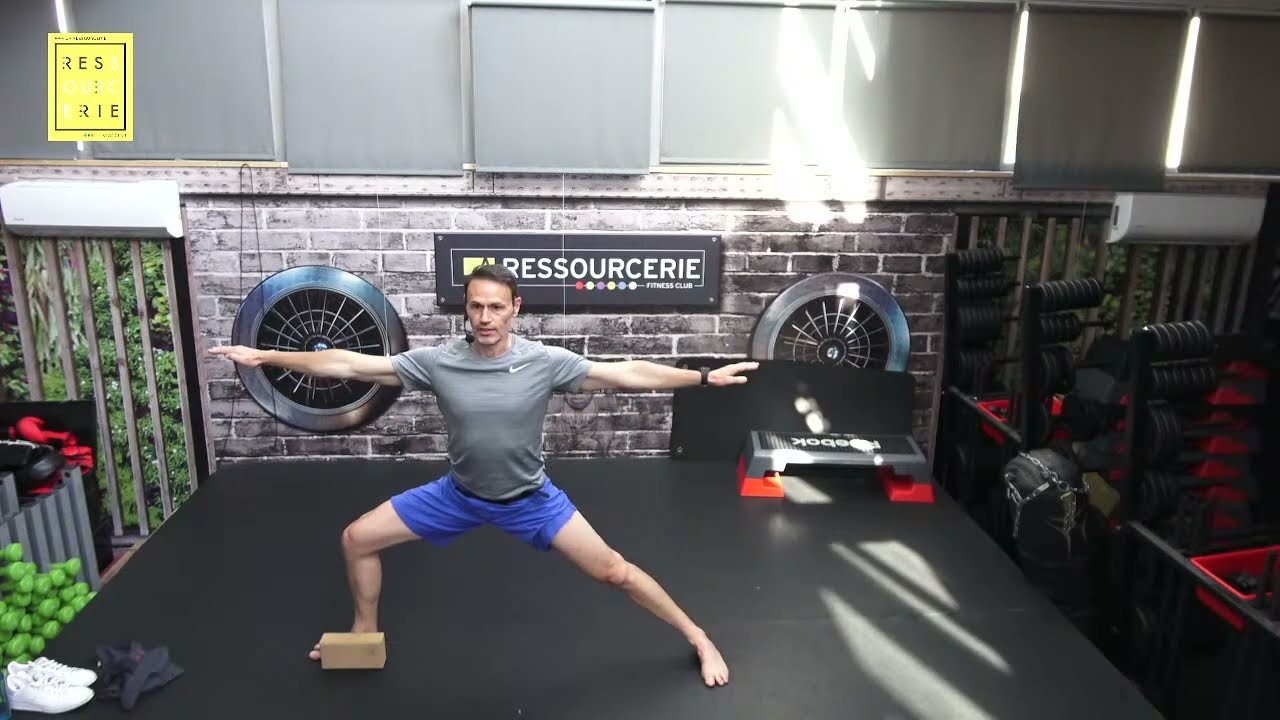 Yoga Stretch avec James à la Ressourcerie Fitness Club #ressourcezvous