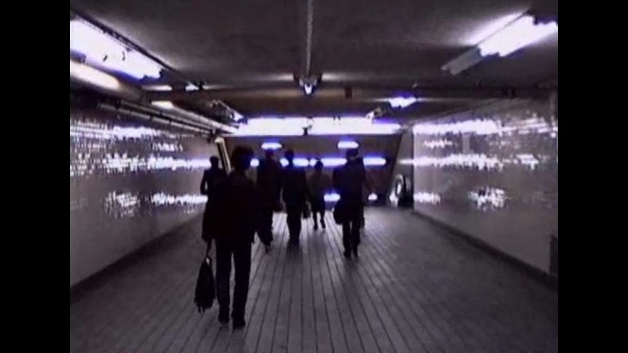 1990 霞ヶ関駅 彼方此方 Kasumigaseki Station - Here and There 901218