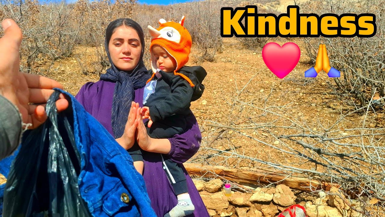 Kind operator gives magical gifts to homeless woman ❤️🙏
