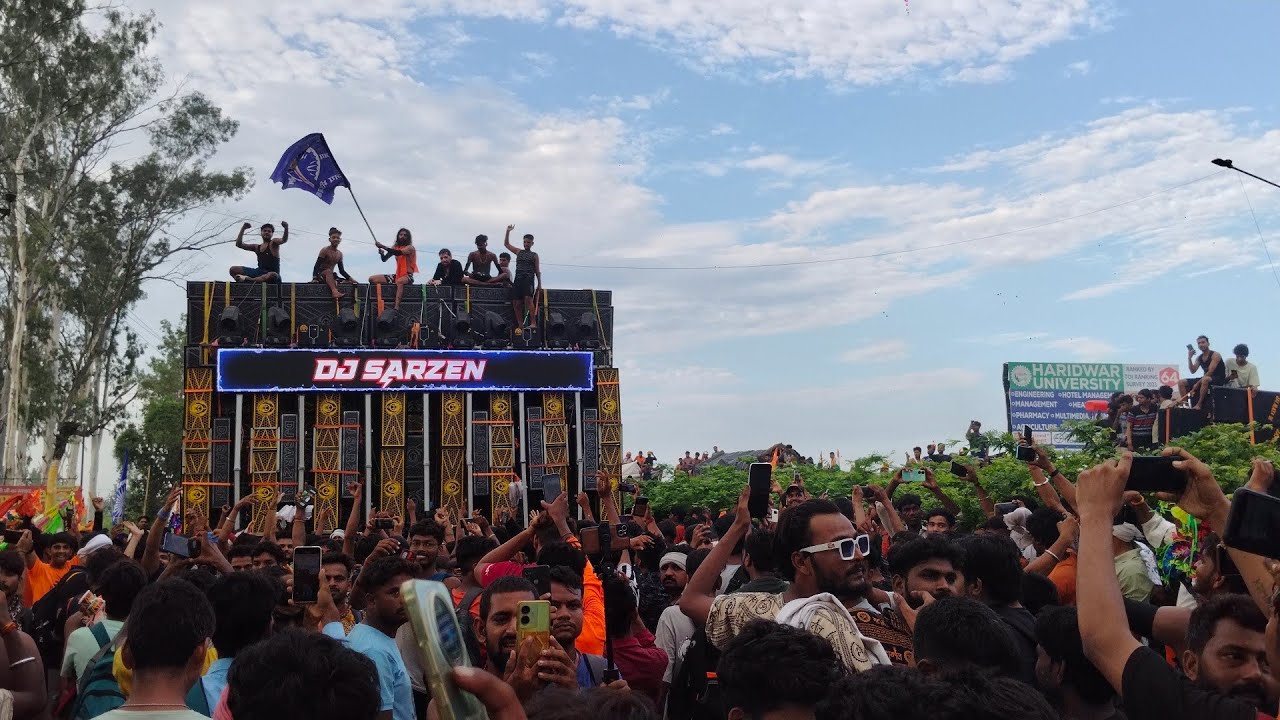 DJ SARZEN !! सबसे Unique Dj Setup !! Best Roadshow हरिद्वार Kawad Yatra 2024