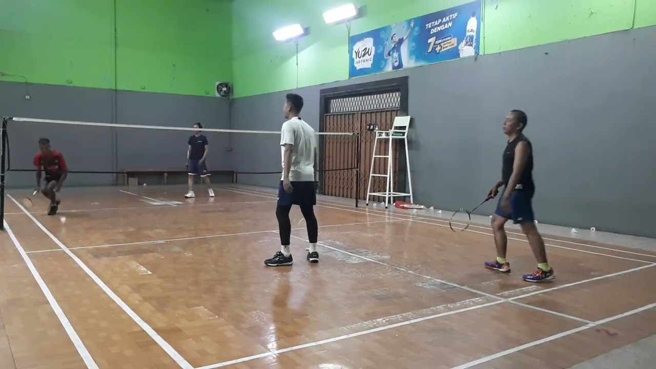 Badminton Ramadhan, Para pencari keringet part 1