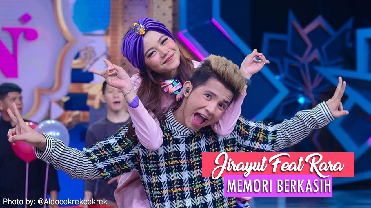 Jirayut Dan Rara bernyanyi lagu "Memori Berkasih"